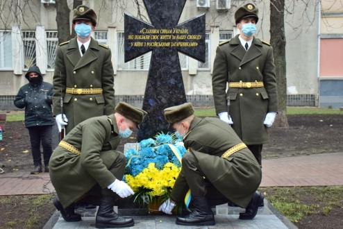 Урочисте відкриття пам’ятного знаку «Герої України»